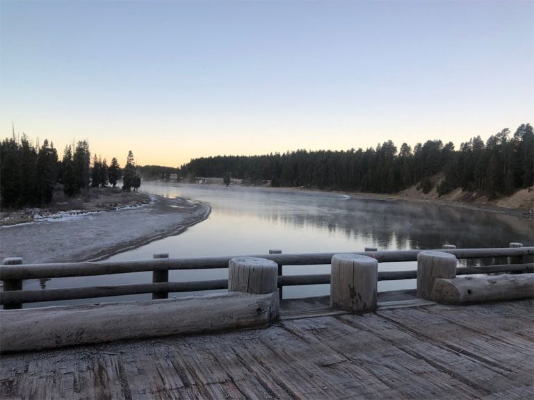 3-View-of-the-yellowstone-bridge-from-the-bridge