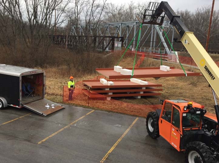 3._Panels_being_lifted_ready_to_go_into_place