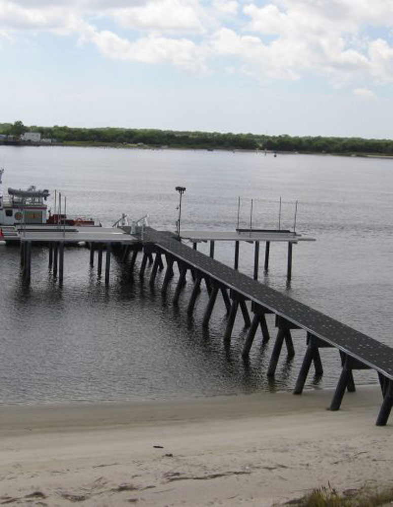 Docks &amp; Marinas